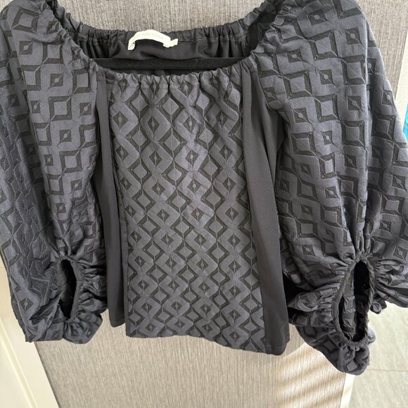 Anne Fontaine Black Jacquard Off-Shoulder Blouse with Voluminous Sleeves – Size - Picture 3 of 4